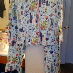 Cozy New York themed pajamas